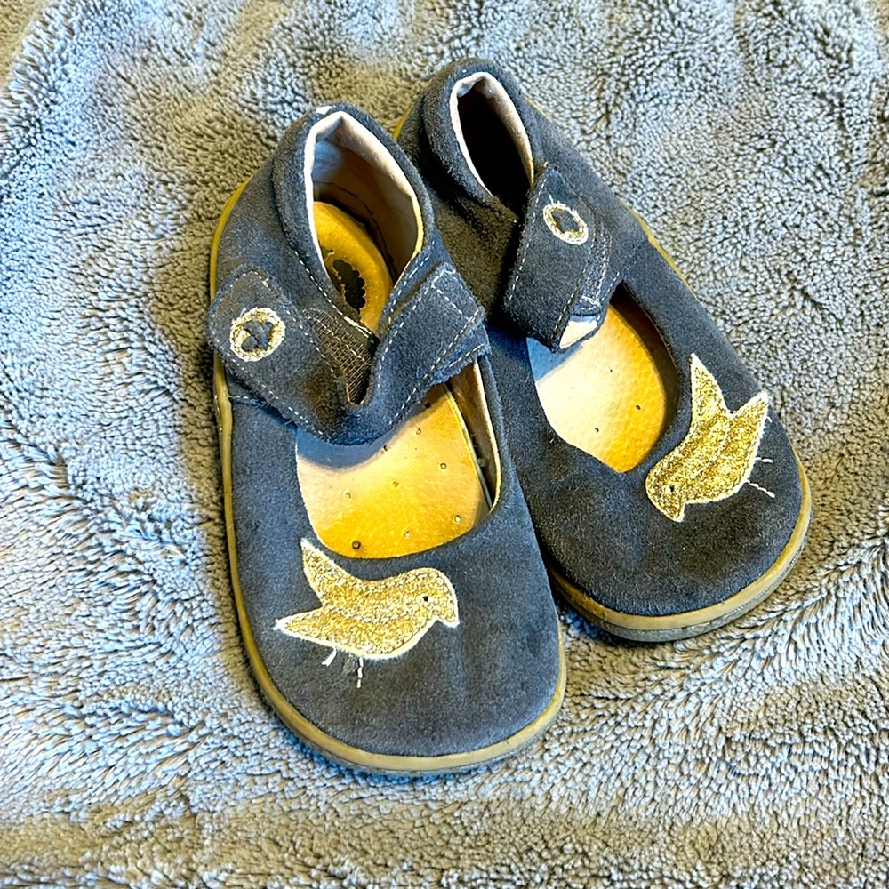 Gold bird sandals